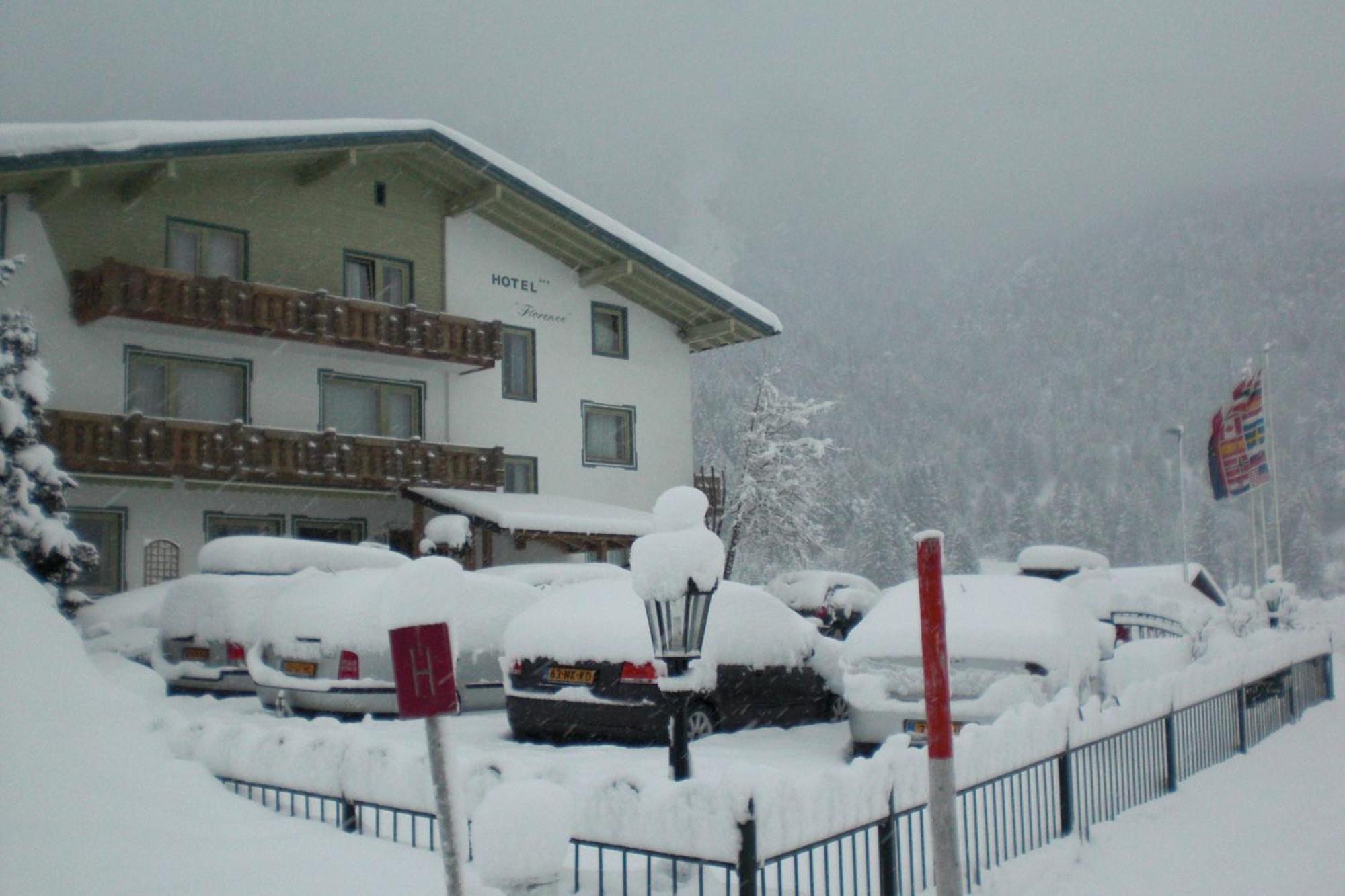 Naturparkhotel Florence Weissenbach am Lech Εξωτερικό φωτογραφία