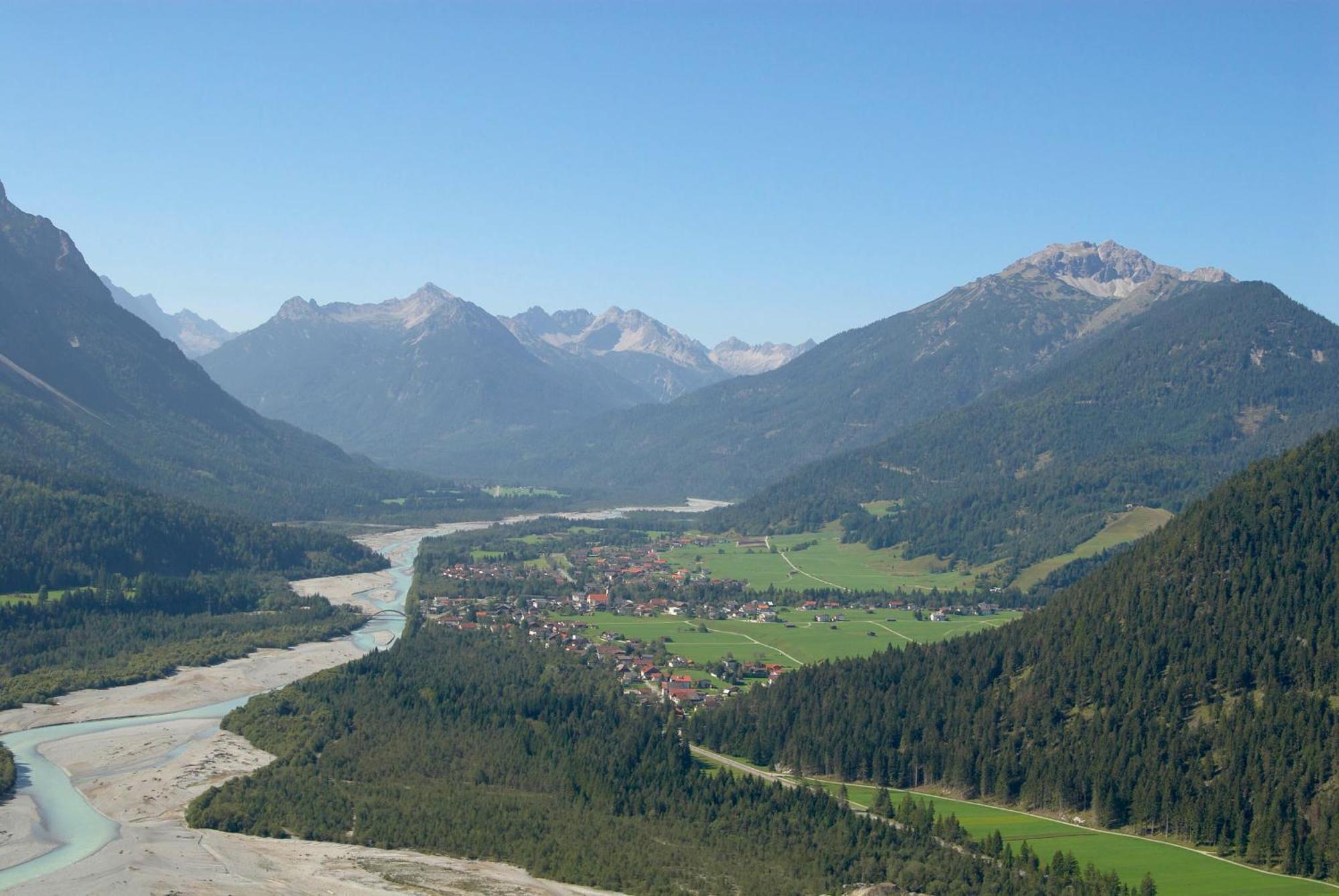 Naturparkhotel Florence Weissenbach am Lech Εξωτερικό φωτογραφία